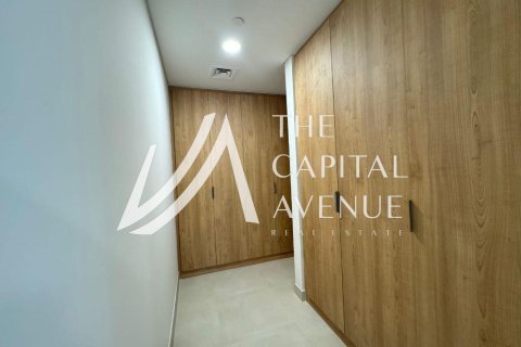 3 bedrooms Apartment in Al Reem Island, UAE No. 221797 10