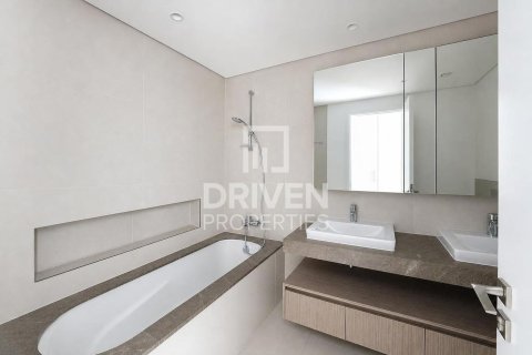 Appartement de 2 chambres à The Grand, UAE No. 212815 13