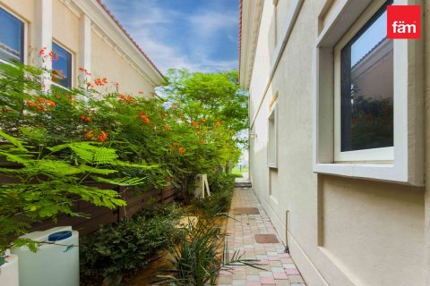 Villa de 5 dormitorios en Dubai, UAE No. 167131 23