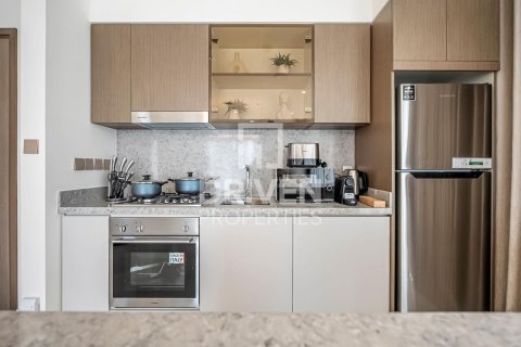 1 bedroom Apartment in EMAAR Beachfront, UAE No. 212169 8