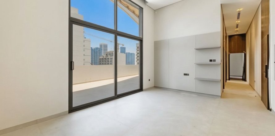 Appartement de 2 chambres à Dubai, UAE No. 222151