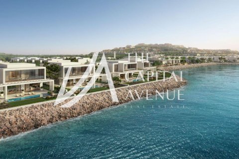 Villa de 4 dormitorios en Al Hudayriat Island, UAE No. 215440 15