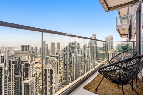 2 bedrooms Apartment in Paramount Tower Hotel & Residences, UAE No. 211983 14