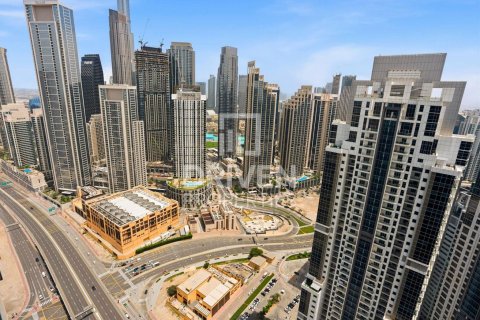 2 bedrooms Apartment in Paramount Tower Hotel & Residences, UAE No. 211983 15
