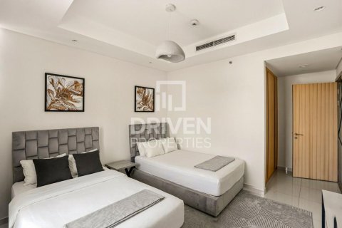 2 bedrooms Apartment in Paramount Tower Hotel & Residences, UAE No. 211983 12