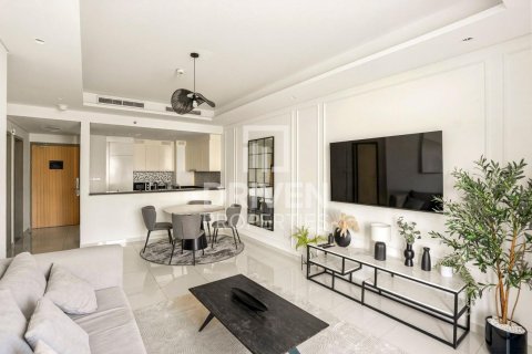 2 bedrooms Apartment in Paramount Tower Hotel & Residences, UAE No. 211983 6