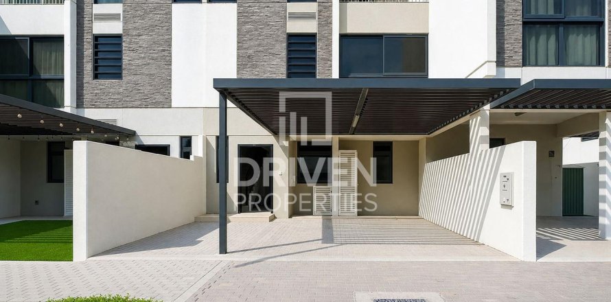 Townhouse de 5 chambres à Dubai, UAE No. 223032