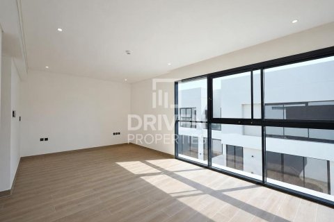 3 bedrooms Townhouse in Dubai, UAE No. 212201 16