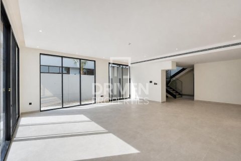 3 bedrooms Townhouse in Dubai, UAE No. 212201 3