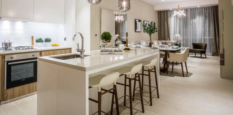 Penthouse de 4 dormitorios en LIV RESIDENCE Dubai Marina, UAE No. 95052