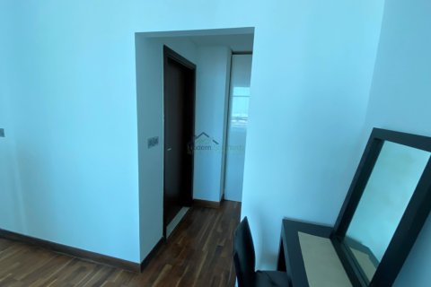 Studio Apartment in DIFC, UAE No. 217209 6