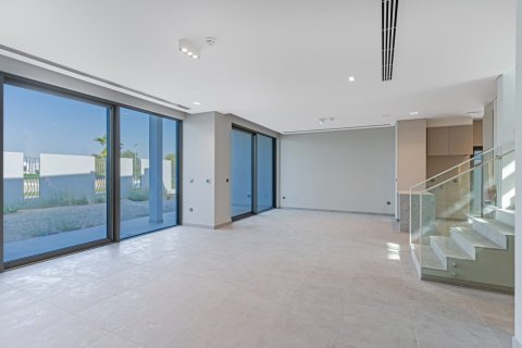 Townhouse de 4 dormitorios en District 7, UAE No. 168522 4