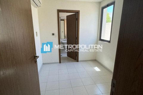 4 bedrooms Villa on the Yas Island, UAE No. 148261 8