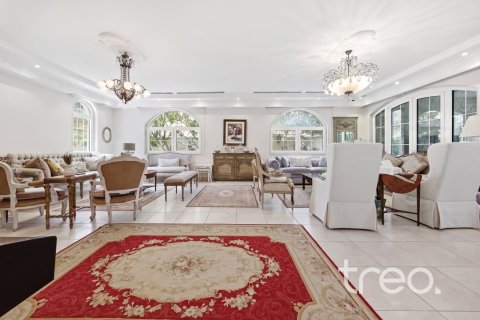 Villa de 5 chambres à Legacy, UAE No. 222670 5