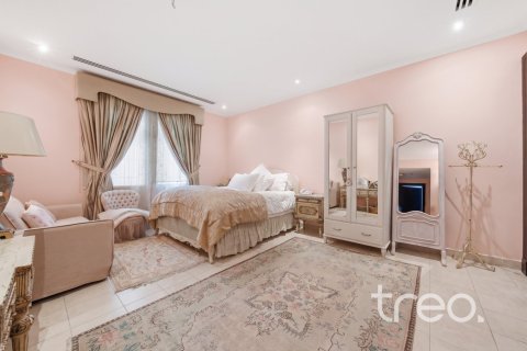 Villa de 5 chambres à Legacy, UAE No. 222670 27