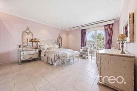 Villa de 5 chambres à Legacy, UAE No. 222670 17