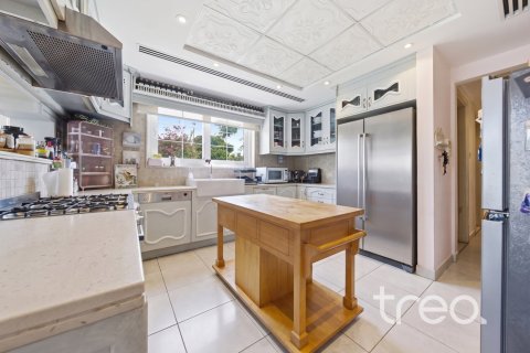 Villa de 5 chambres à Legacy, UAE No. 222670 8