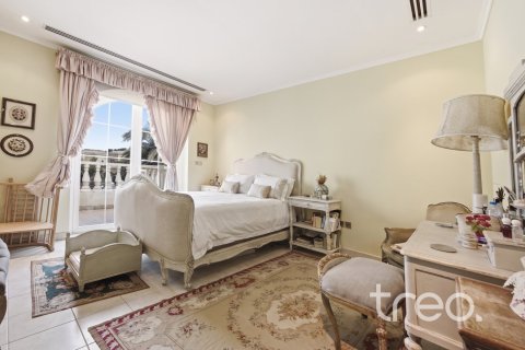 Villa de 5 chambres à Legacy, UAE No. 222670 25