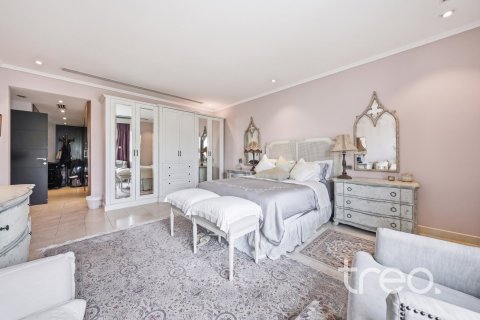 Villa de 5 chambres à Legacy, UAE No. 222670 19