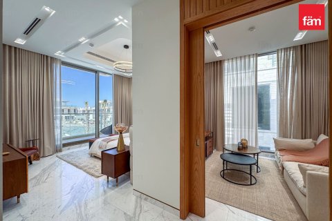 5 bedrooms Villa in Dubai, UAE No. 160823 20