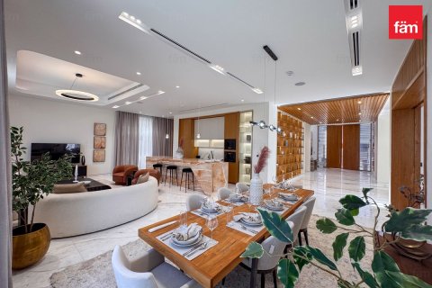 5 bedrooms Villa in Dubai, UAE No. 160823 22