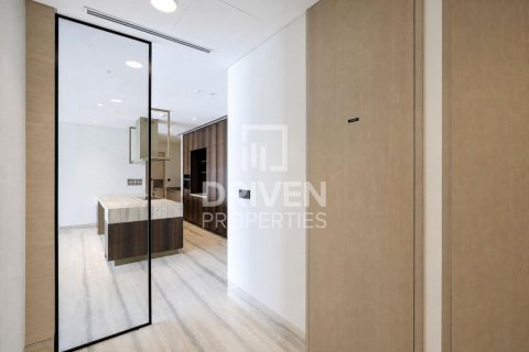 Appartement de 2 chambres à The Crescent, UAE No. 221494 17