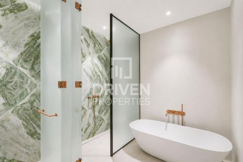 Appartement de 2 chambres à The Crescent, UAE No. 221494 26