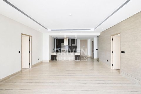 Appartement de 2 chambres à The Crescent, UAE No. 221494 3