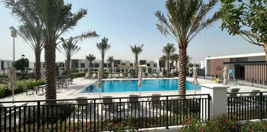 4 غرف نوم فيلا في دبي, الإمارات العربية المتحدة رقم 200156