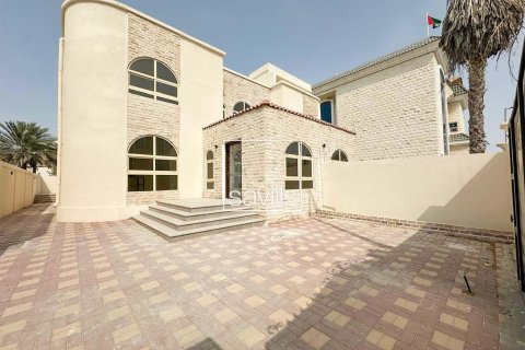 7 bedrooms Villa in Muroor Area, UAE No. 211139 4