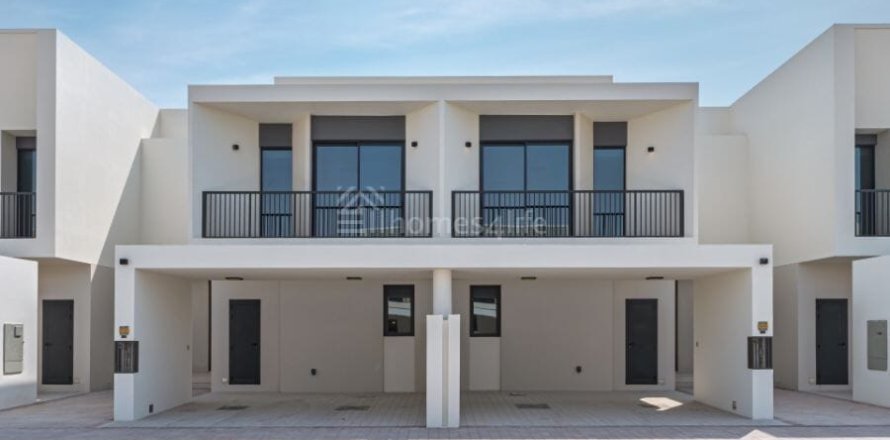 Villa de 3 chambres à Town Square, UAE No. 168628