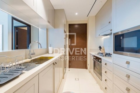 Apartment de 2 dormitorios en The Address Residence Fountain Views, UAE No. 201229 12