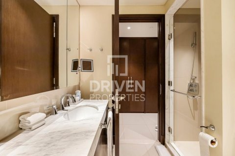 Apartment de 2 dormitorios en The Address Residence Fountain Views, UAE No. 201229 19