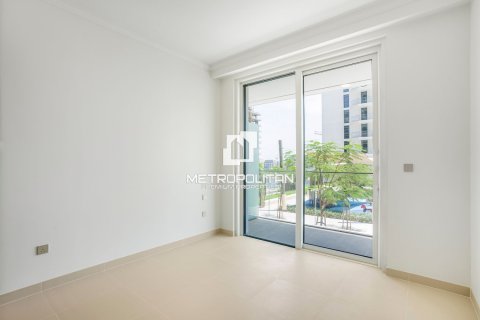 1 bedroom Apartment in EMAAR Beachfront, UAE No. 128172 4