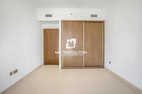 1 bedroom Apartment in EMAAR Beachfront, UAE No. 128172 21