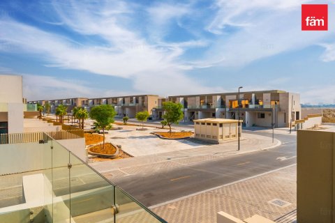 4 bedrooms Villa in Dubai, UAE No. 213248 17