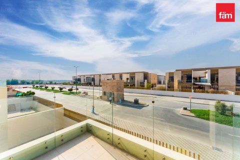 4 bedrooms Villa in Dubai, UAE No. 213248 19