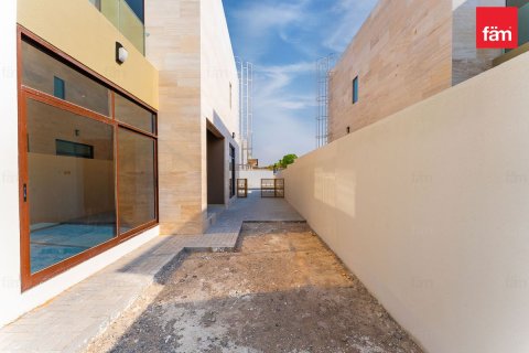 4 bedrooms Villa in Dubai, UAE No. 213248 22