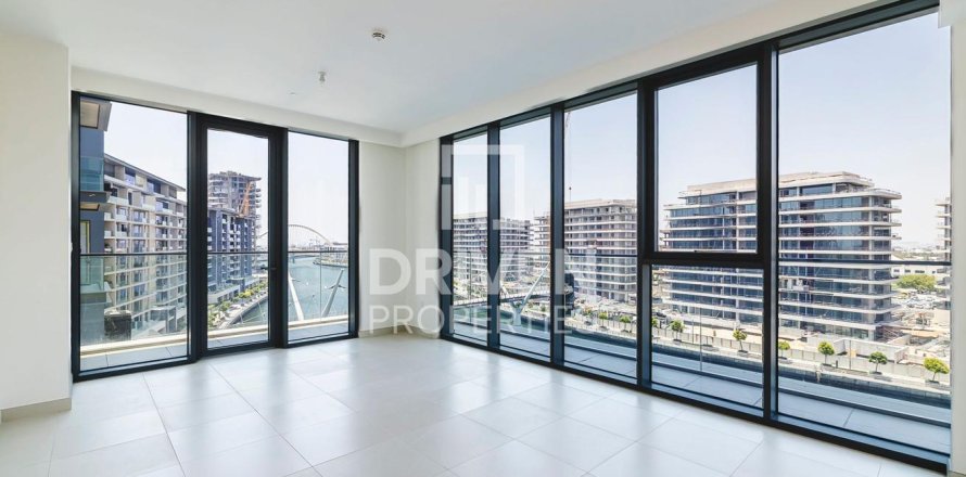2 bedrooms Apartment in Al Wasl, UAE No. 221004