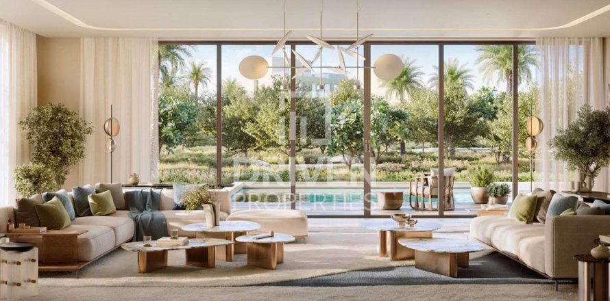 5 bedrooms Villa in Dubai, UAE No. 225400