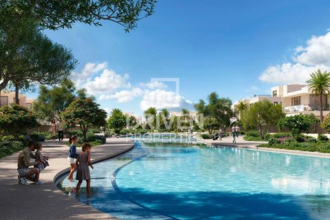5 bedrooms Villa in Dubai, UAE No. 225400 13