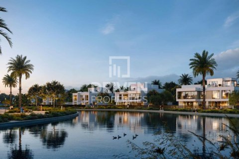 5 bedrooms Villa in Dubai, UAE No. 225400 12