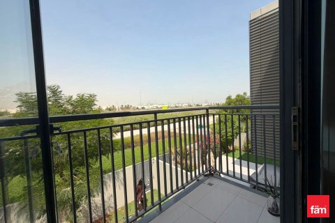 3 bedrooms Villa in Dubai, UAE No. 166758 9