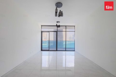 3 bedrooms Apartment in Business Bay, UAE No. 216301 6