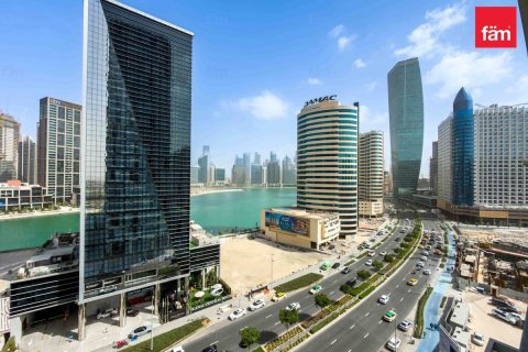 3 bedrooms Apartment in Business Bay, UAE No. 216301 12