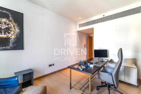 Apartment de 3 dormitorios en Jumeirah Bay Island, UAE No. 214998 9