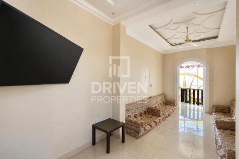 950.03مربع، فيلا في Al Quoz, الإمارات العربية المتحدة رقم 212560 14