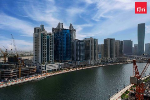 2 bedrooms Apartment in Business Bay, UAE No. 215715 25