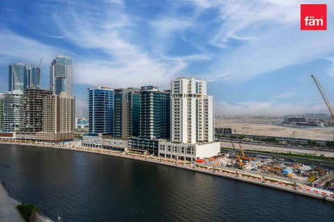 2 bedrooms Apartment in Business Bay, UAE No. 215715 19