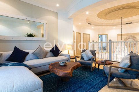 Вилла с 6 спальнями в Signature Villas, ОАЭ №64735 13